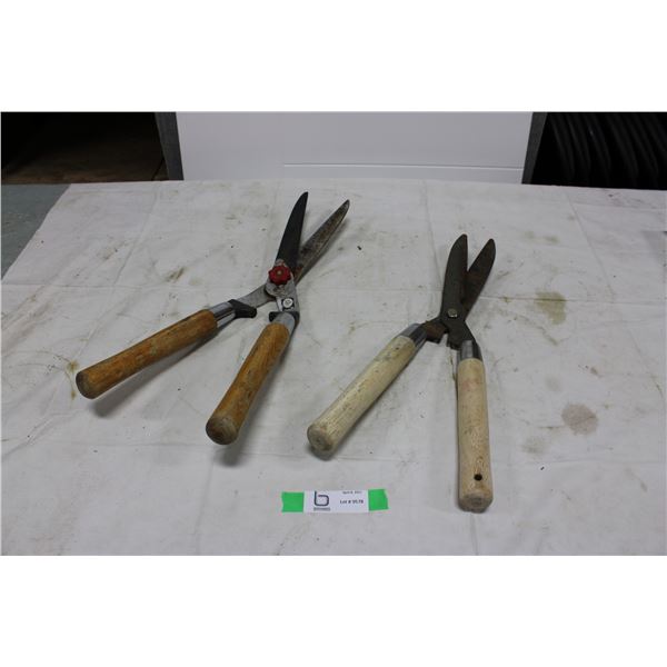 Two Pairs of Pruning Shears