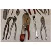 Image 2 : Big Lot of Pliers, vise grips, utility knife