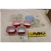 Image 1 : Dominoes, Pyrex Cups and Dishes