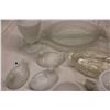 Image 4 : Misc Glass Lot, white and clear glass
