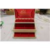 Image 2 : Jewelry Box