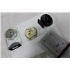 Image 4 : Four Alarm Clocks