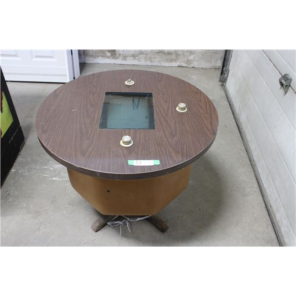 URL 1977 Table Tennis Arcade Game Working, Powers Up B& W