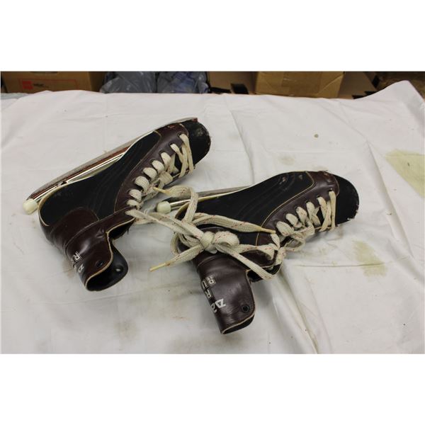 Road Runner Vintage Skates