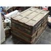 Image 5 : Vintage Trunk (21" x 34" Wide x 20" tall)