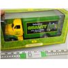 Image 2 : John Deere 1953 Ford Delivery Truck 1/25 (NIB)