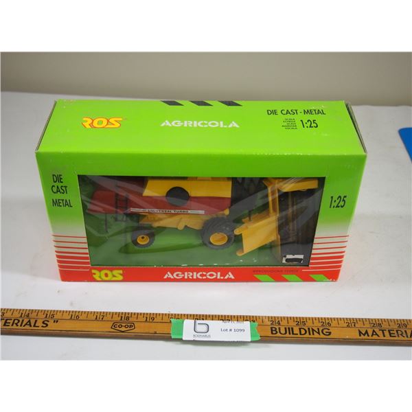 Agricola Universal Turbo Combine (NIB) 1/25 Scale