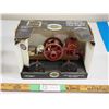 Image 1 : Ertl John Deere Waterloo Boy 2 HP Engine (NIB) 1/8 Scale