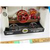 Image 3 : Ertl John Deere Waterloo Boy 2 HP Engine (NIB) 1/8 Scale