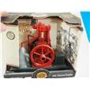 Image 3 : Ertl IHC Famous Engine 1/8 Scale In Box