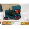 Image 2 : Hanomag R40 Toy Tractor In Box Mechanical Tin Toy with Key 1960's? Working Parts
