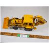Image 2 : Case Construction King 580B with Loader and Backhoe (16" long) Made in W. Germany by Gesha