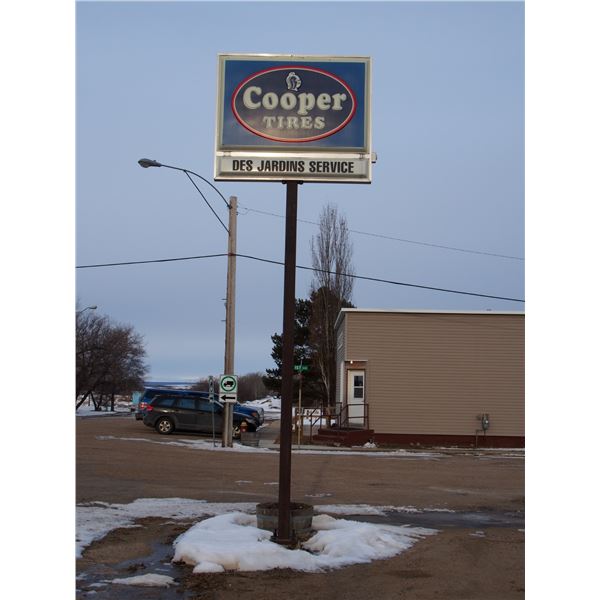 Cooper Tire Sign with Pole