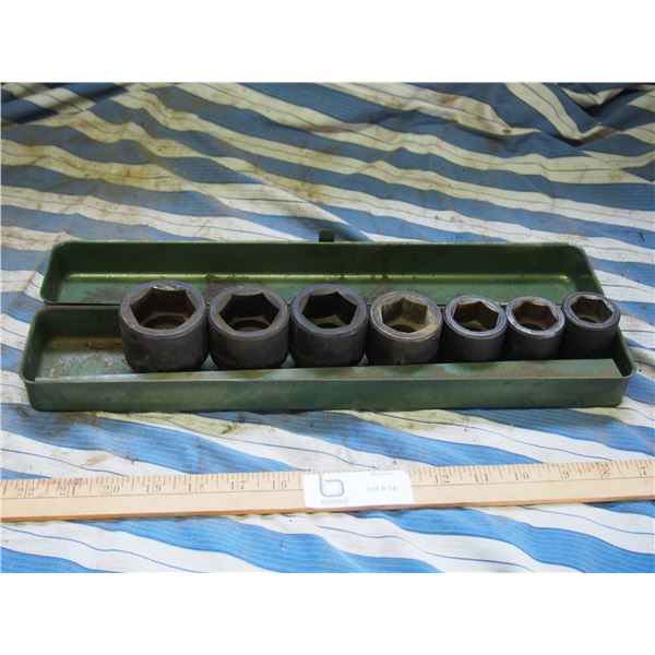 ITC Socket Set and Metal Case (Missing 1 Socket rom 1 to 1 1/2 ")