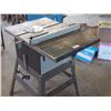 Image 4 : Rockwell 9" Table Saw and Extra Blade (Working)