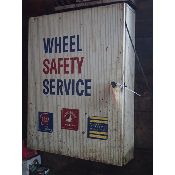 Wheel Safety Service Metal Display Cabinet 21.5 by 28" L
