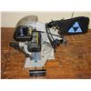 Image 3 : Delta 10" Compound Miter Saw - Works