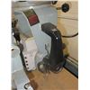Image 2 : Delta Radial Arm Saw - 115 / 230 V - 1.5 HP-3450 RPM - On Wheels