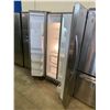 Image 3 : KITCHENAID STAINLESS STEEL FRIDGE /W WATER & ICE DISPENSER MODEL KSRS25RVMS02