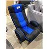 Image 2 : BLACK & BLUE PLUSH CHAIR