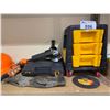 Image 3 : 3-DRAWER ORGANIZER, WELDING MASK, HARD HAT, WORK GLOVES, CUTTING DISC, STANLEY BOSTITCH FINISHING