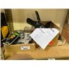 Image 2 : WHEEL BARRING PROTECTORS, 10" 2,000LB IMPLEMENT JACK,