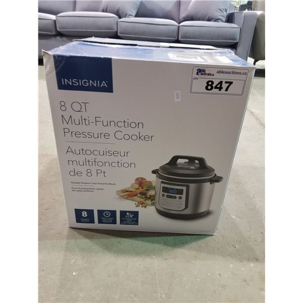 INSIGNIA 8QT MULTI-FUNCTION PRESSURE COOKER