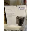Image 1 : INSIGNIA 12-SHEET CROSS CUT SHREDDER
