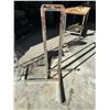 Image 2 : DISPLAY STAND & RACK
