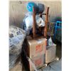 Image 2 : PALLET OF ASSORTED HOUSEHOLD ITEMS (FURNITURE, CLOTHING, MICROWAVE, ETC)