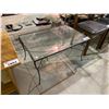 Image 2 : PATIO TABLE