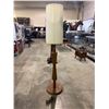 Image 2 : MID CENTURY DANISH MODERN TEAK FLOOR LAMP WITH SHADE