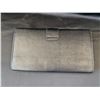 Image 2 : YVES SAINT LAURENT CLUTCH (AUTHENTIC)