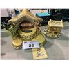 Image 2 : PEN DELFIN WISHING WELL & WOODEN HUT FIGURES