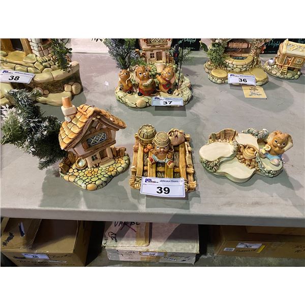 PEN DELFIN RAFT, COBBLE COTTAGE, PICNIC STAND, & ASSORTED FIGURES