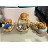 Image 3 : 4 ASSORTED PEN DELFIN FIGURES