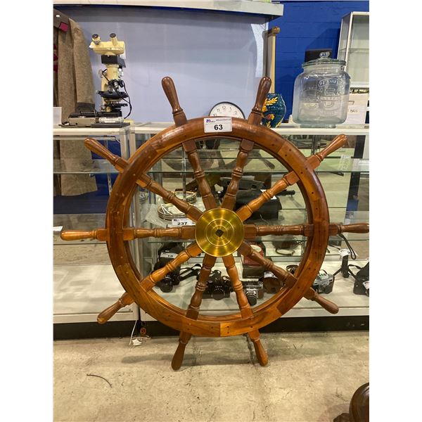 LARGE SHIPS WHEEL