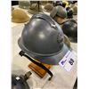 Image 2 : VINTAGE WORLD WAR 1 "RF" HELMET