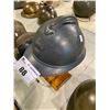 Image 3 : VINTAGE WORLD WAR 1 "RF" HELMET