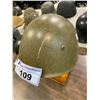 Image 3 : VINTAGE ARMY HELMET