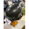 Image 3 : VINTAGE ARMY HELMET