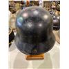 Image 4 : VINTAGE VORSCHRIFTSMASSIS LT GEZETZ GERMAN WAR HELMET