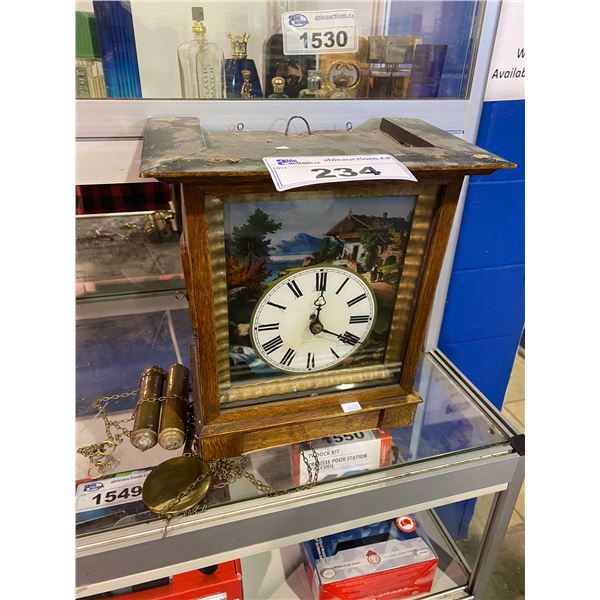 VINTAGE WALL CLOCK