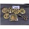 Image 1 : ASSORTED HORSE BRASS