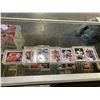 Image 2 : ASSORTED HOCKEY CARDS