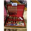 Image 2 : 2 SILVERWARE SETS & CASES