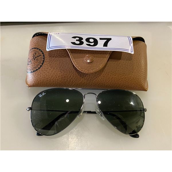 PAIR OF RAYBAN SUNGLASSES & CASE