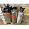 Image 1 : FULL CARBON DIOXIDE CYLINDER WITH 4 CRAFT BEER CANISTERS