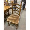 Image 3 : SOLID OAK TABLE WITH 2 LEAF INSERTS & 6 CHAIRS 65 X 40"
