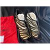 Image 2 : CHRISTIAN LOUBOUTIN SIZE 36 1/2 HIGH HEELS WITH DUST BAGS